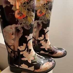Tom Baker Floral rain boots